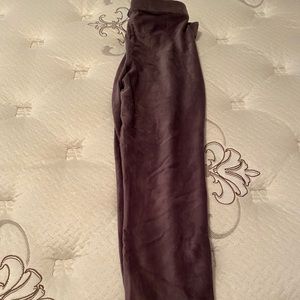 Hue Dark Gray Corduroy Leggings XL